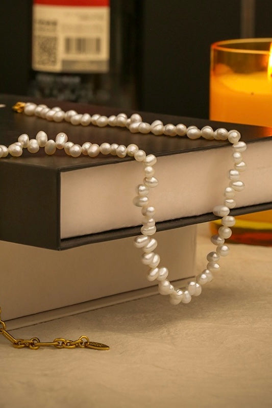 Beaded Necklace with Freshwater Pearls